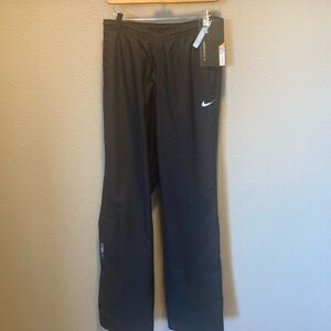 Nike Golf Storm-Fit water proof pants
